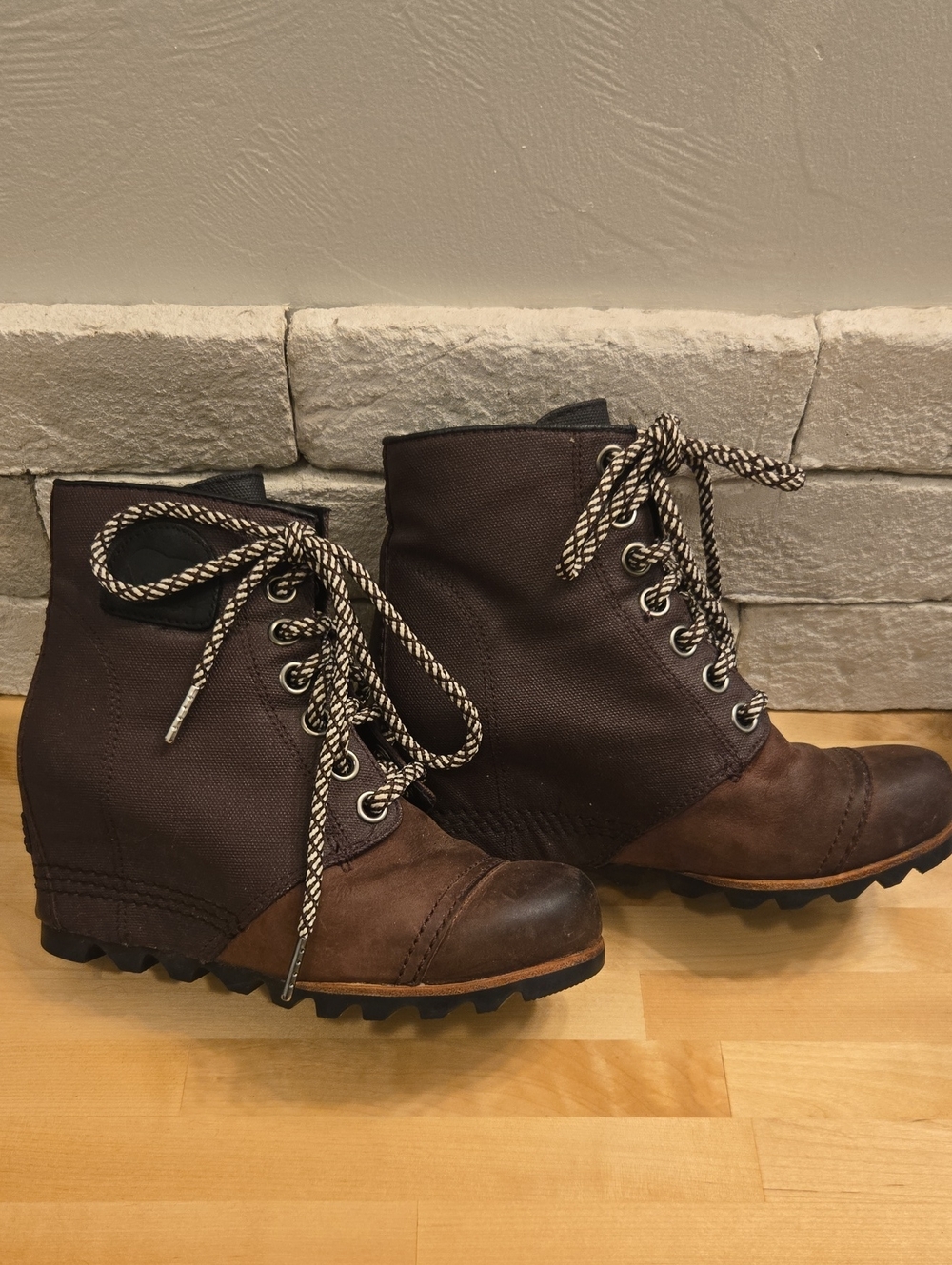 Sorel Wedge Booties - Picture 5 of 7